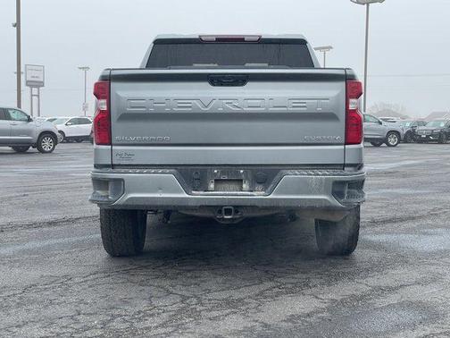 2025 Chevrolet Silverado 1500 Custom