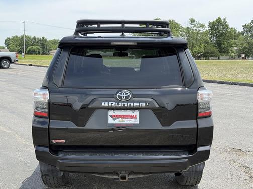 Midnight Black Met 2019 Toyota 4Runner TRD Pro