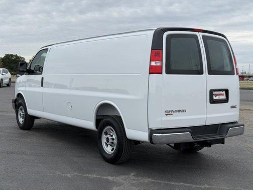 2025 GMC Savana 2500 Work Van