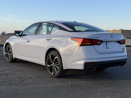 2025 Nissan Altima SR AWD