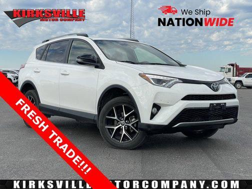 2017 Toyota RAV4 SE