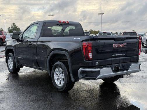2023 GMC Sierra 1500 Pro