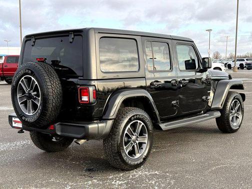 2023 Jeep Wrangler 4-Door Sahara 4x4