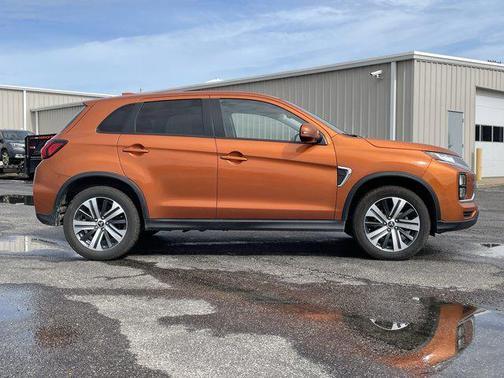 2020 Mitsubishi Outlander Sport SE