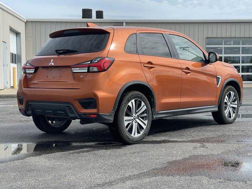 2020 Mitsubishi Outlander Sport SE