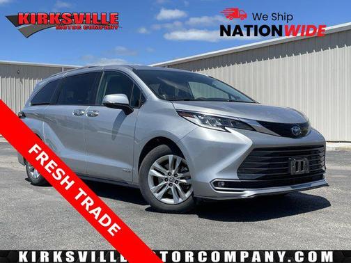 2021 Toyota Sienna Limited 7-Passenger