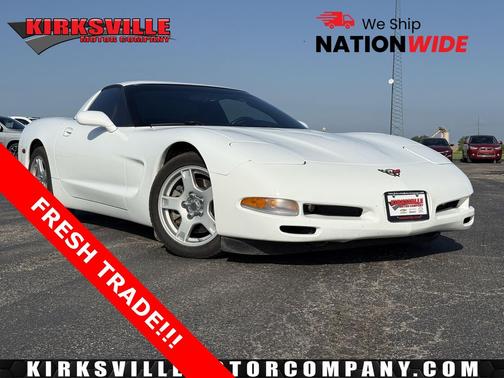 Arctic White 1997 Chevrolet Corvette Base