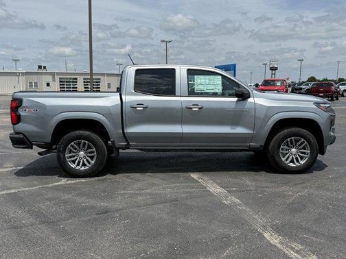 2025 Chevrolet Colorado LT