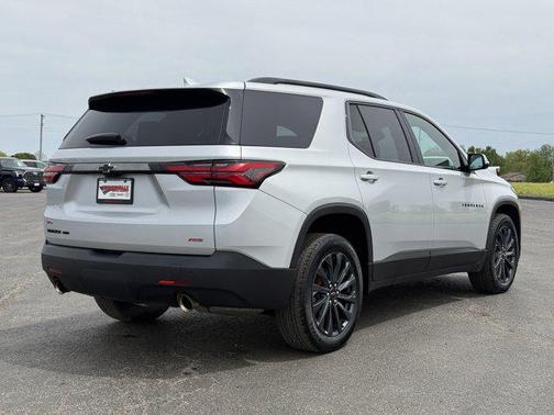 2022 Chevrolet Traverse RS