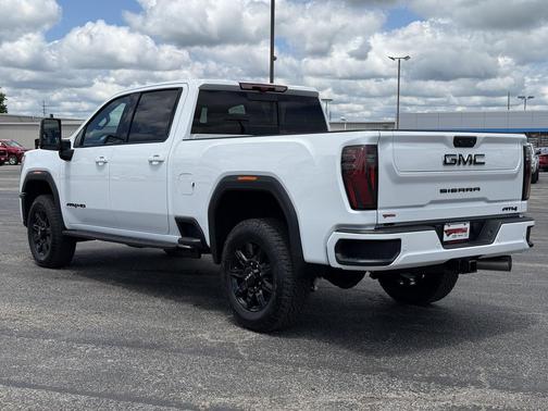 Summit White 2026 GMC Sierra 3500 AT4