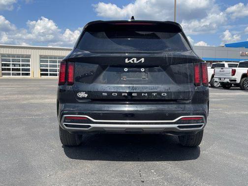 2022 Kia Sorento S
