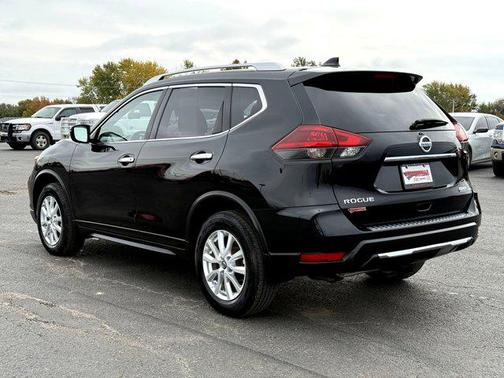 2020 Nissan Rogue S