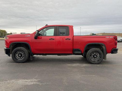 2023 Chevrolet Silverado 2500 Custom