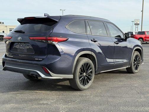 2023 Toyota Highlander XSE