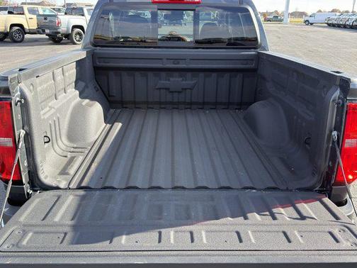 2017 Chevrolet Colorado LT