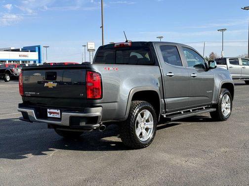 2017 Chevrolet Colorado LT