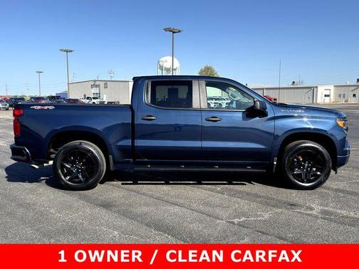 Northsky Blue Metallic 2022 Chevrolet Silverado 1500 Custom