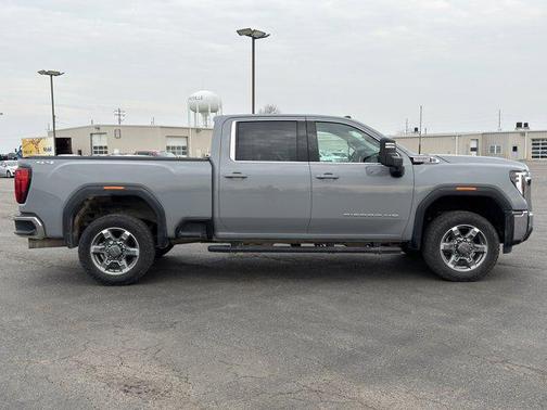 2025 GMC Sierra 2500 SLE