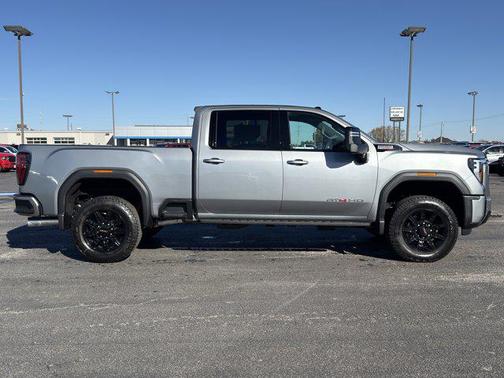 2026 GMC Sierra 2500 AT4