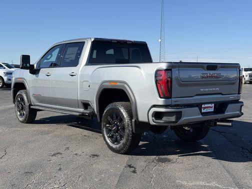 2026 GMC Sierra 2500 AT4