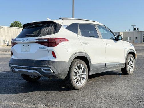 2023 Kia Seltos S