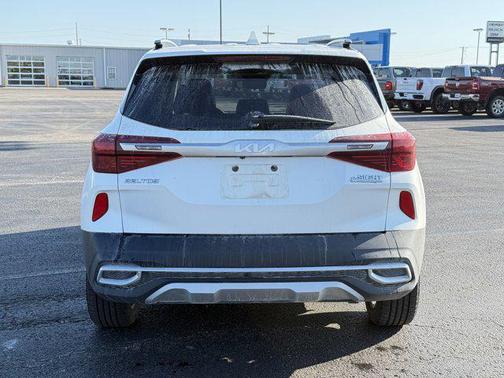 2023 Kia Seltos S