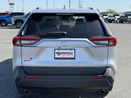 Silver Sky Metallic 2021 Toyota RAV4 XLE