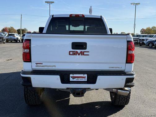 2016 GMC Sierra 2500 Denali