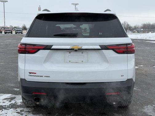 2022 Chevrolet Traverse LT Cloth