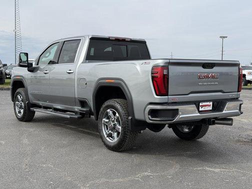 2026 GMC Sierra 3500 SLT