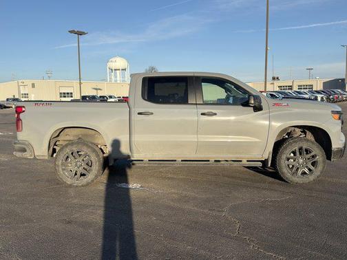 2024 Chevrolet Silverado 1500 Custom Trail Boss