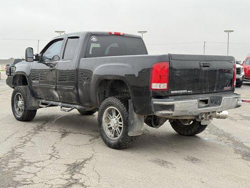 2011 GMC Sierra 2500 SLT
