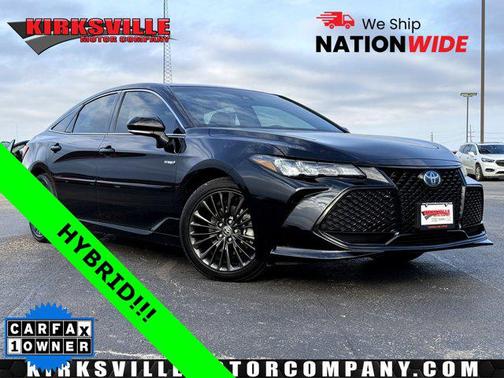 2021 Toyota Avalon Hybrid XSE