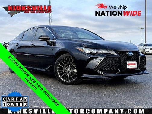 2021 Toyota Avalon Hybrid XSE