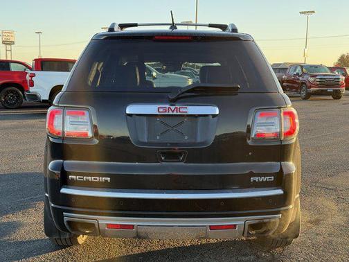 2016 GMC Acadia Denali