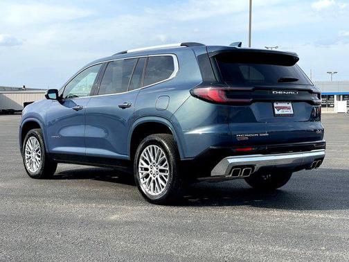 2025 GMC Acadia Denali