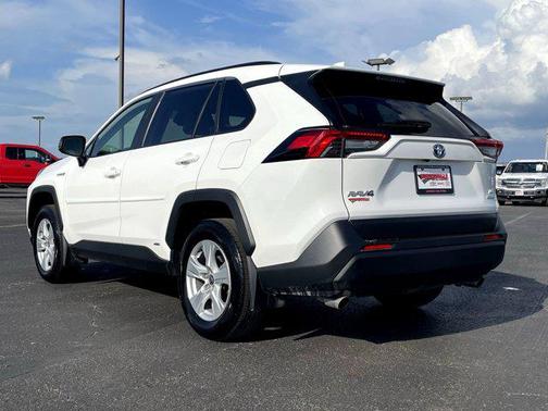 2021 Toyota RAV4 Hybrid LE
