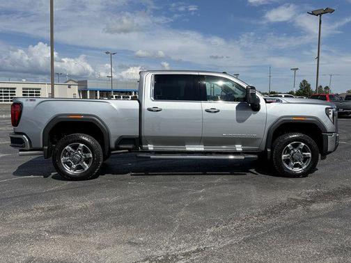 2026 GMC Sierra 3500 SLE
