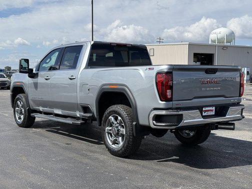 2026 GMC Sierra 3500 SLE
