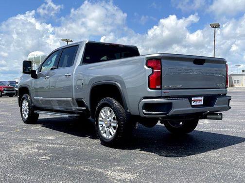 2024 Chevrolet Silverado 3500 High Country