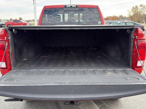 2018 RAM 2500 Big Horn Crew Cab 4x4 6'4' Box