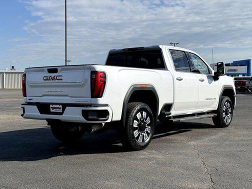 2024 GMC Sierra 2500 Denali