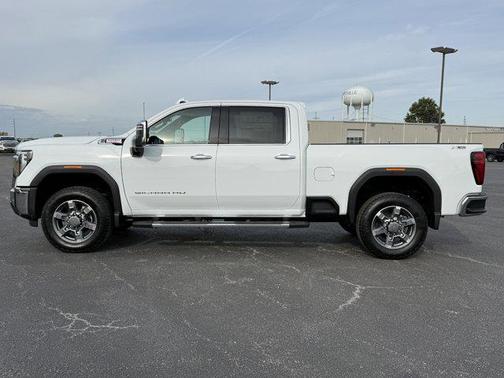 2026 GMC Sierra 3500 SLT