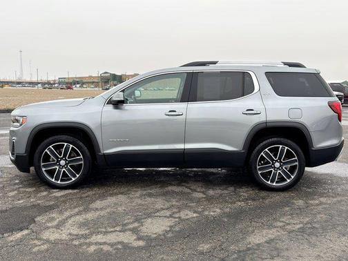 2023 GMC Acadia AWD SLT