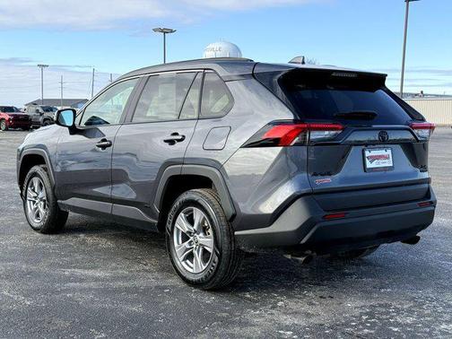 2023 Toyota RAV4 Hybrid XLE