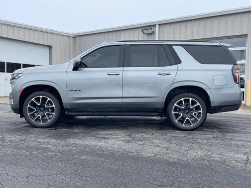 2023 Chevrolet Tahoe 4WD RST