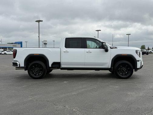 2025 GMC Sierra 3500 Base