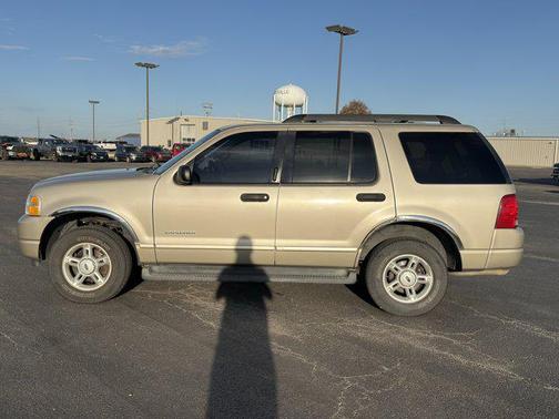 2005 Ford Explorer XLT
