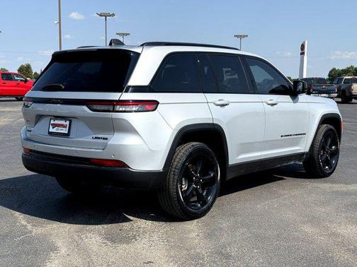 2023 Jeep Grand Cherokee Limited X
