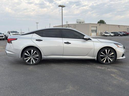 2022 Nissan Altima Platinum Intelligent AWD